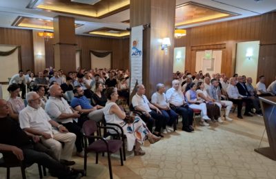 Alanya turizmi panelde konuşuldu