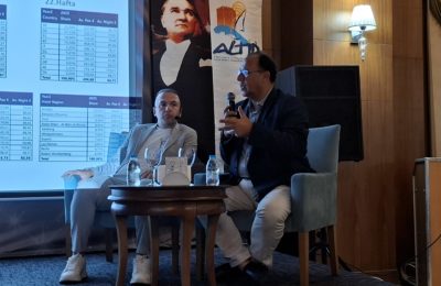 Alanya turizmi panelde konuşuldu
